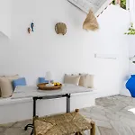 Maison Mariel